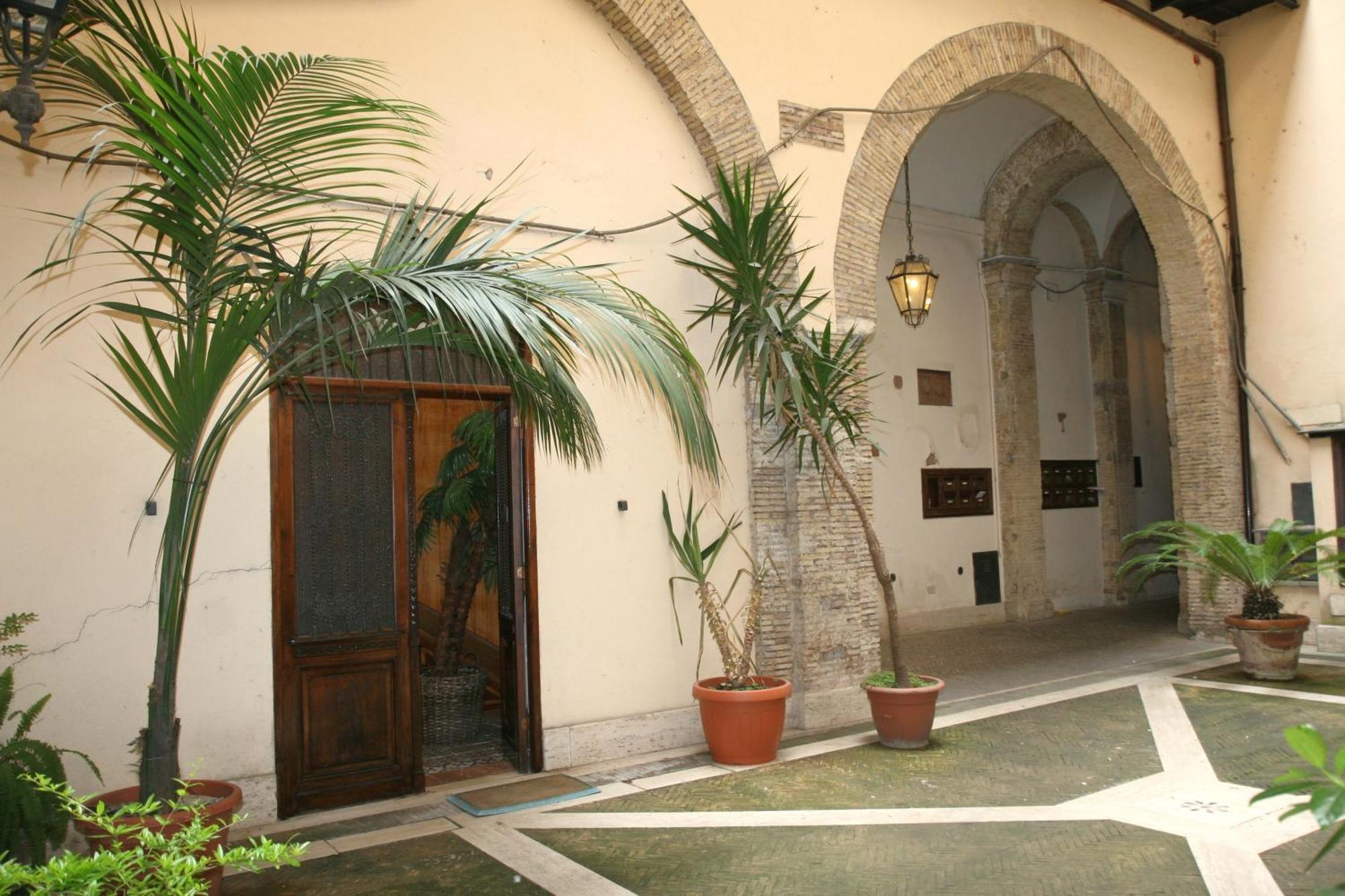 Navona Gallery Suites Рим Екстериор снимка
